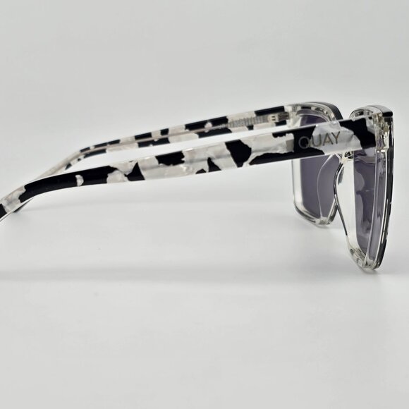 *SOLD* Quay Australia Level Up Black Pearl Tortoise Frame Smoke Lens Sunglasses - Picture 5 of 14